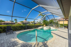LAKEVIEW!, Heated Pool and Spa -Villa Lakeside Escape - Roelens Vacations
